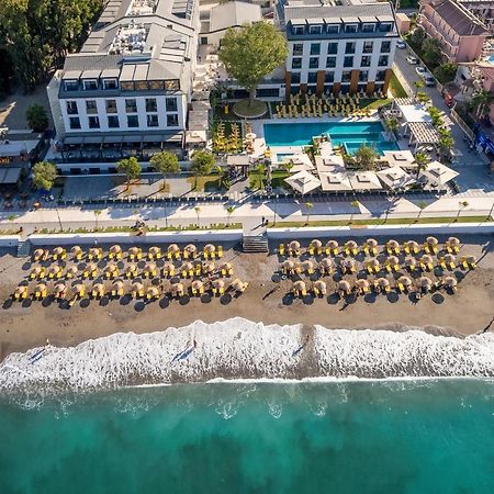 Sundia by Liberty Fethiye Otel Dış mekan fotoğraf The hotel's beach