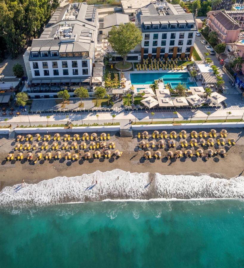 Sundia by Liberty Fethiye Otel Dış mekan fotoğraf The hotel's beach